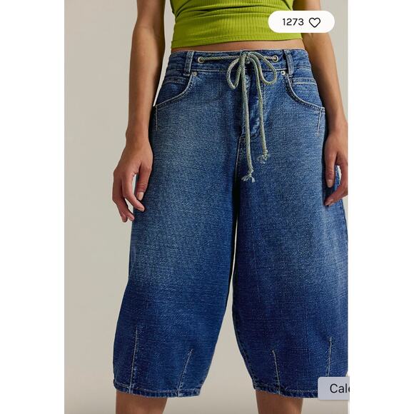 Free People We The Free Amada Crop Barrel Jeans 25 NEW